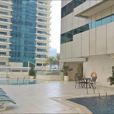 Skyview Hostel Dubai Exterior foto
